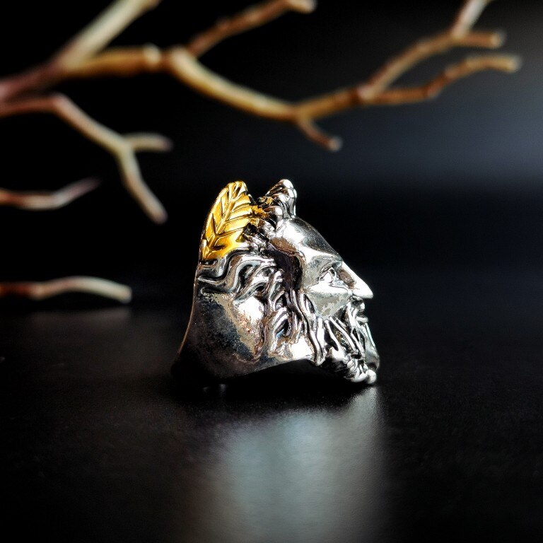 Bague Couronnée <br> Zeus roi des dieux